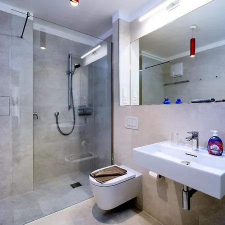 - Kamin, Meerblick, Sauna, Fitness - Haubentaucher Apartment Sassnitz